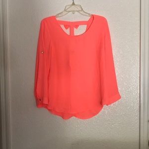 Cute fun blouse with bows